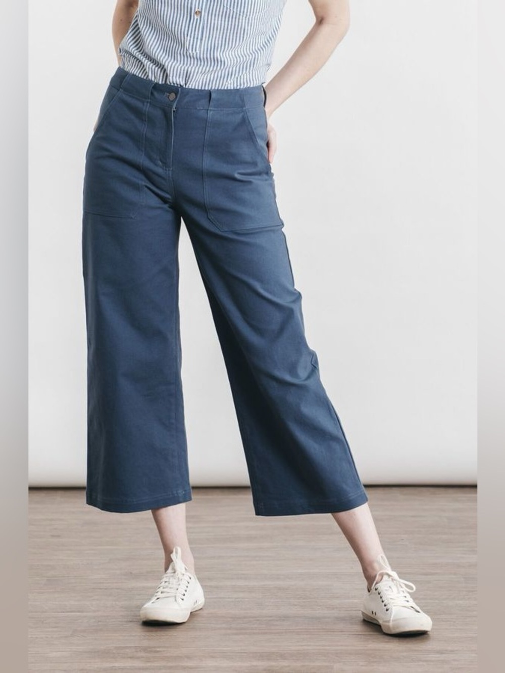 BRIDGE & BURN GLADSTONE STEEL BLUE COTTON CASUAL CROPPED PATCH POCKET PANT